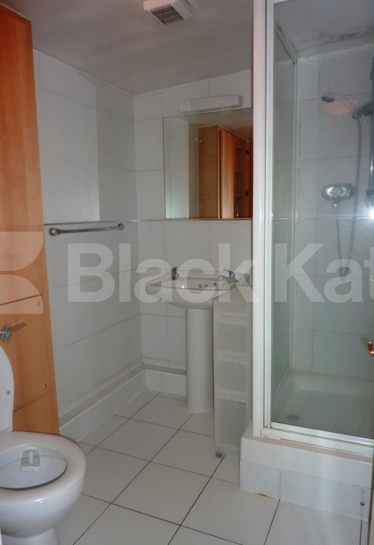 			NEW INSTRUCTION!, Studio Apartment, 1 bath, 1 reception Studio			 St Stephens Gardns, NOTTING HILL